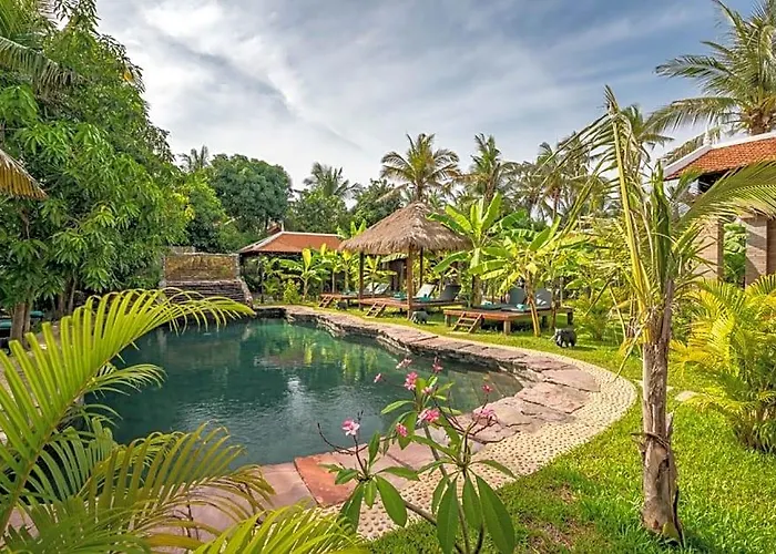 Authentic Khmer Village 5*