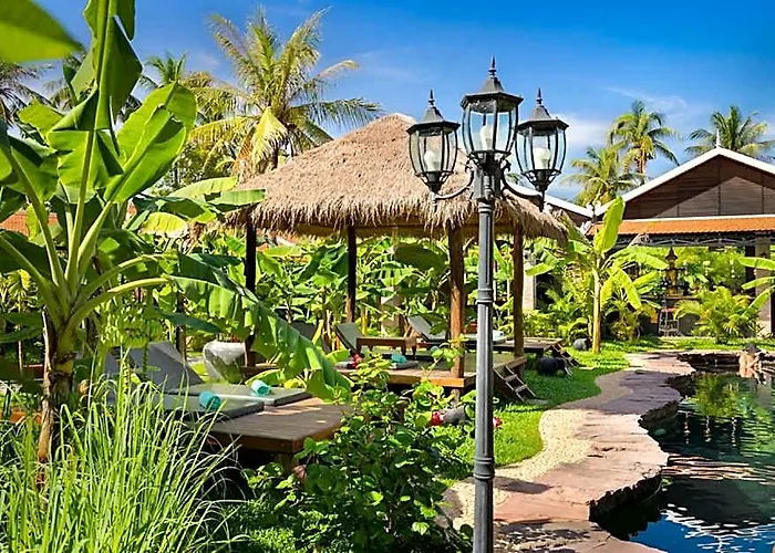 Authentic Khmer Village Siem Reap