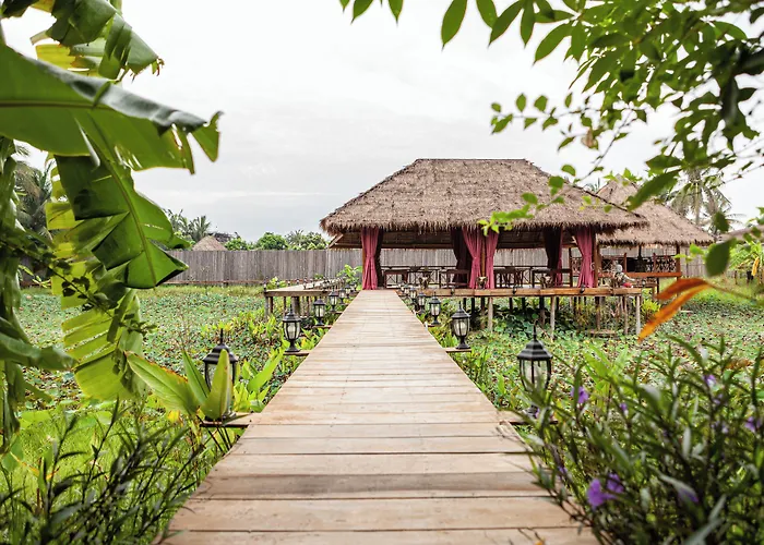 Authentic Khmer Village 5*